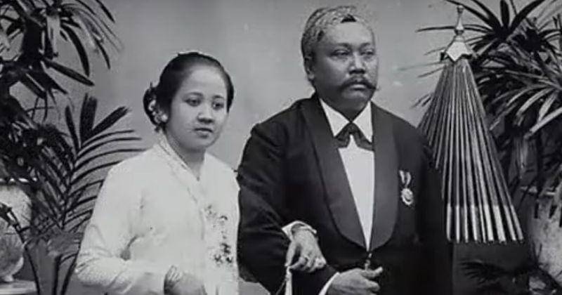 Youtube.com/Retnodumilah