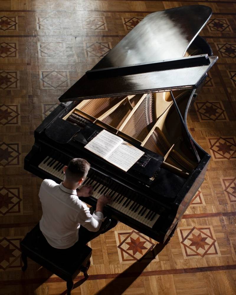 Mozart – Piano Concerto No. 17 in G major, K. 453.png