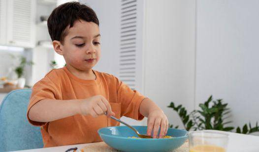 toddler eating.jpg