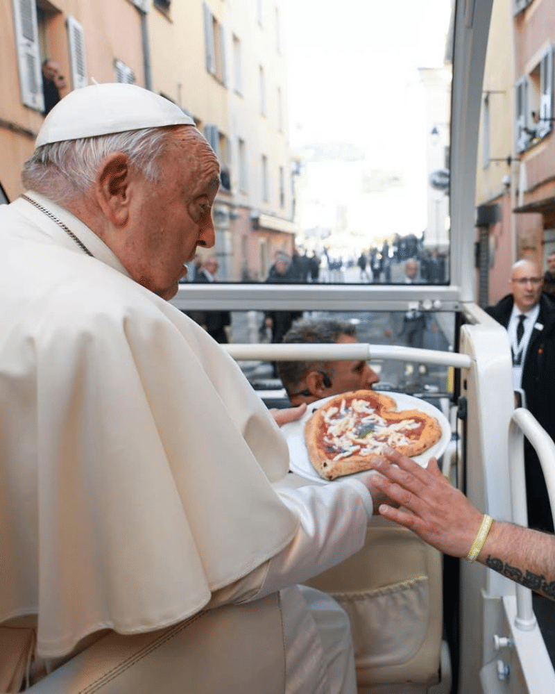 paus-fransiskus 5.png