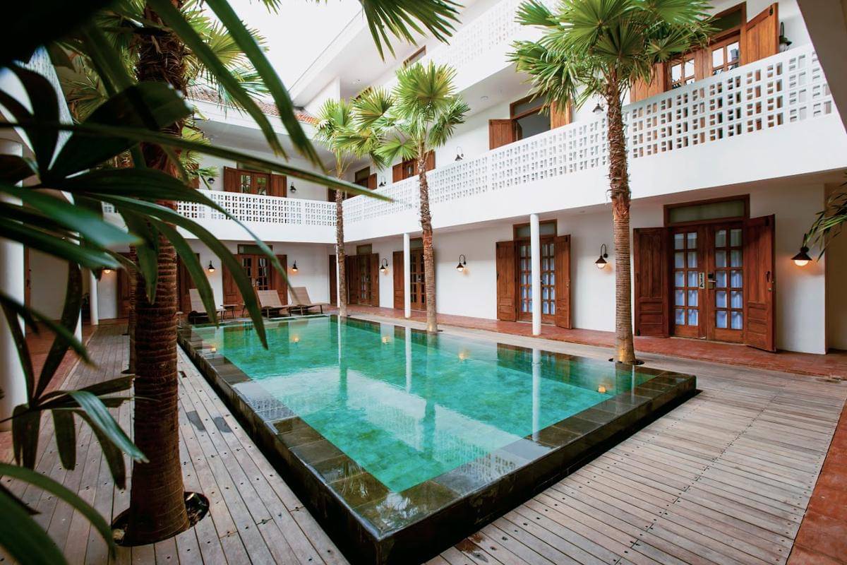 1_Adhisthana Hotel Jogja.jpg