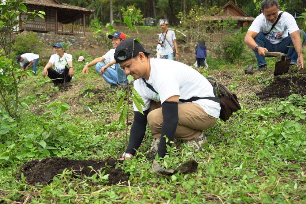 Program Penanaman 1.000 pohon di Pasuruan