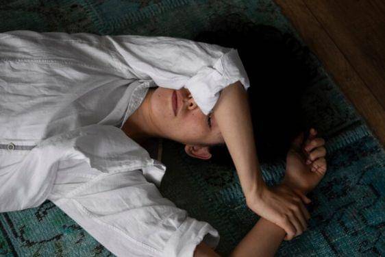 9 Bahaya Pendarahan Otak yang Dialami Titiek Puspa, Jangan Diabaikan! 10.jpg