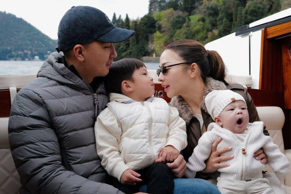 [QUIZ] Parenting Mama seperti Aurel Hermansyah atau Nikita Willy, Nih?