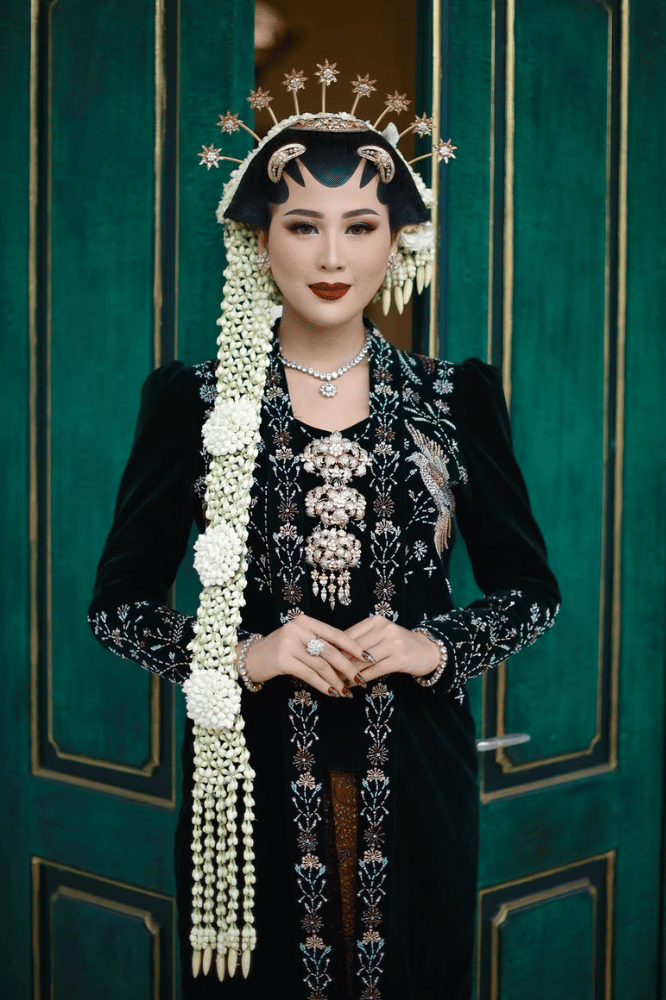 make up adat (4).png