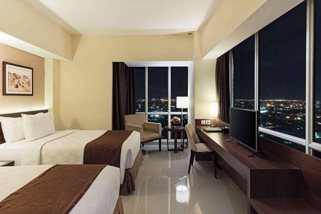 9 Rekomendasi Hotel Terdekat di Surabaya, Fasilitasnya Bikin Betah!