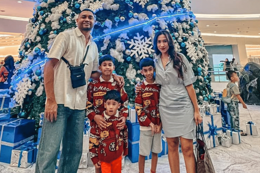 5 Fakta Keluarga Rayen Pono 3.png