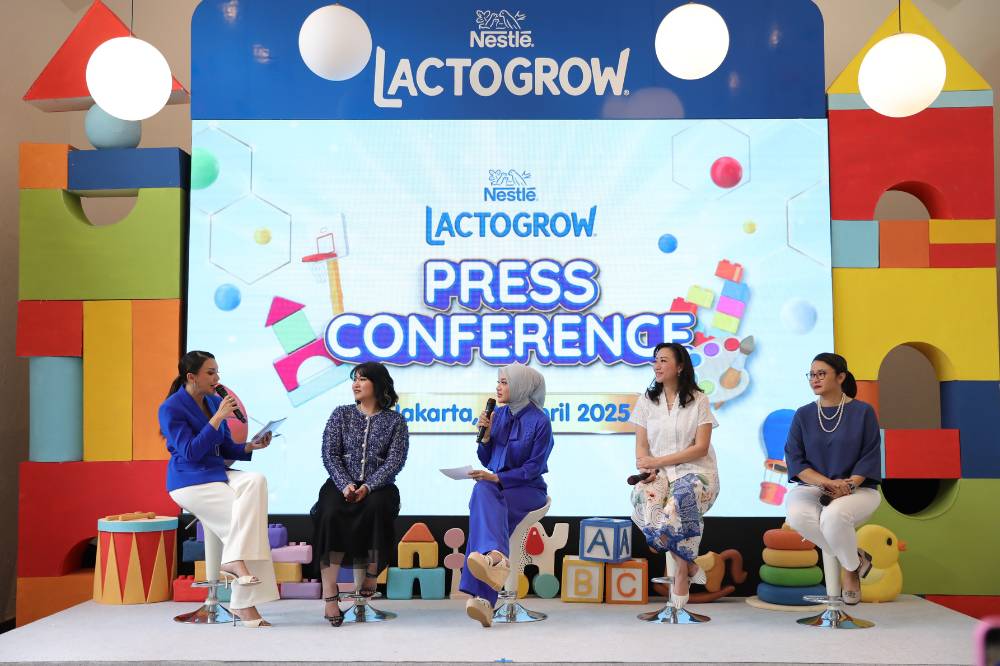 Talk show press conference LACTOGROW