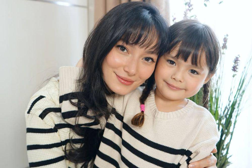 Asmirandah dan Chloe
