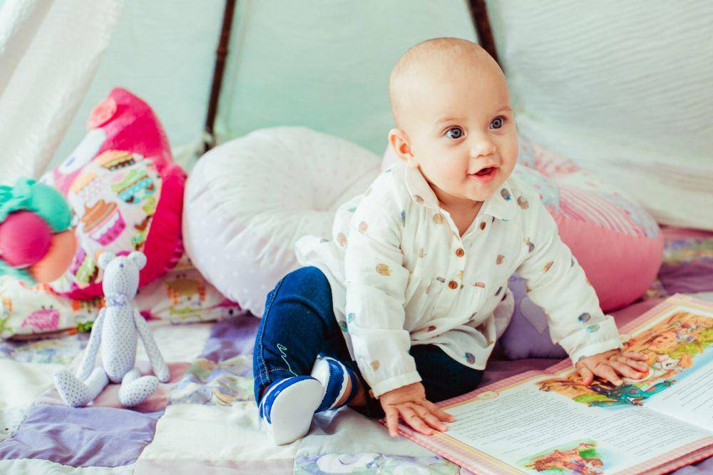 Membacakan Buku sejak Bayi Dapat Membantu Anak Bicara Lebih Cepat 7.jpg