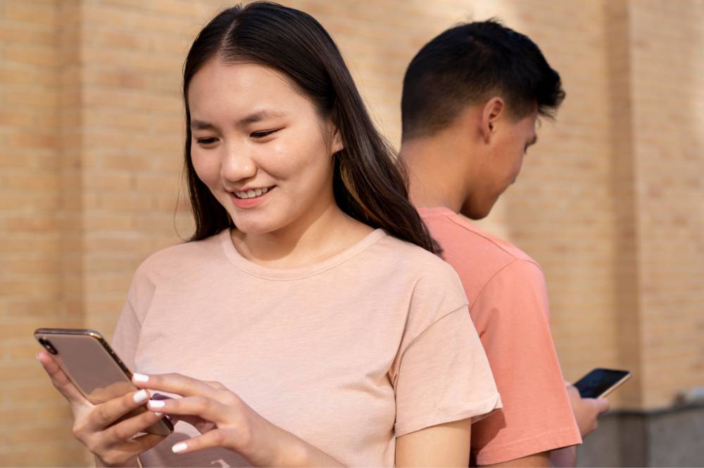Bahaya Tren Sewa iPhone yang Makin Banyak Digemari 2.png