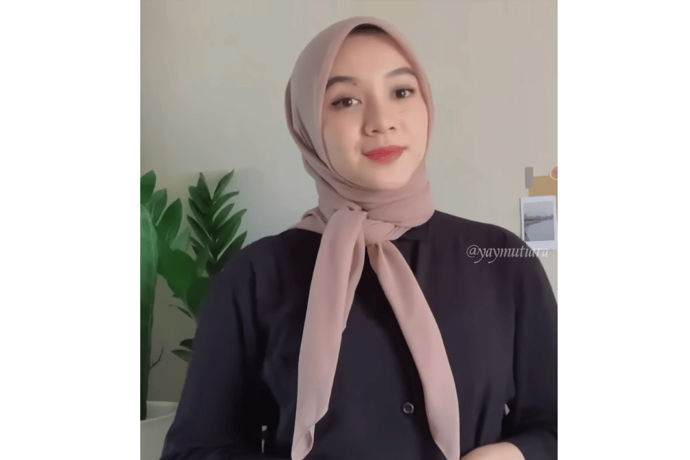 Gaya Hijab Segiempat  (2).png