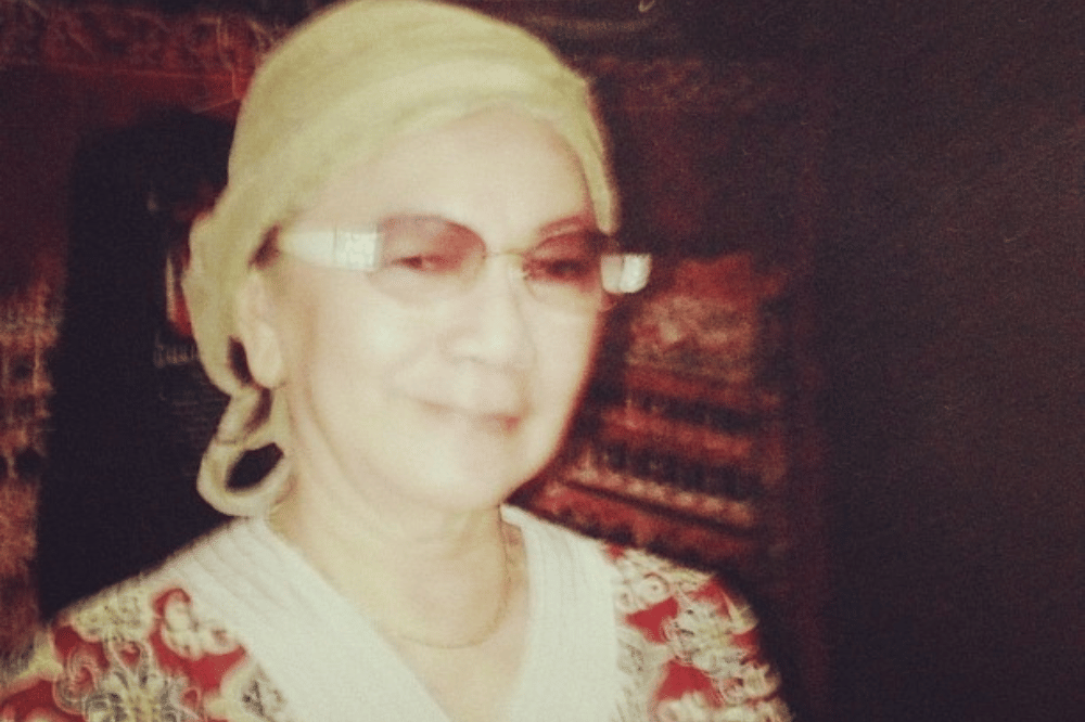 5 Fakta Bunda Iffet Mamanya Bimbim Slank