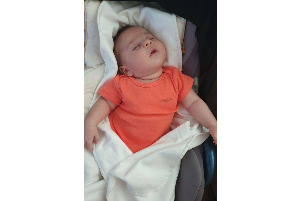 Foto Lucu Bayi saat Tidur, Bikin Gemas 4.jpg