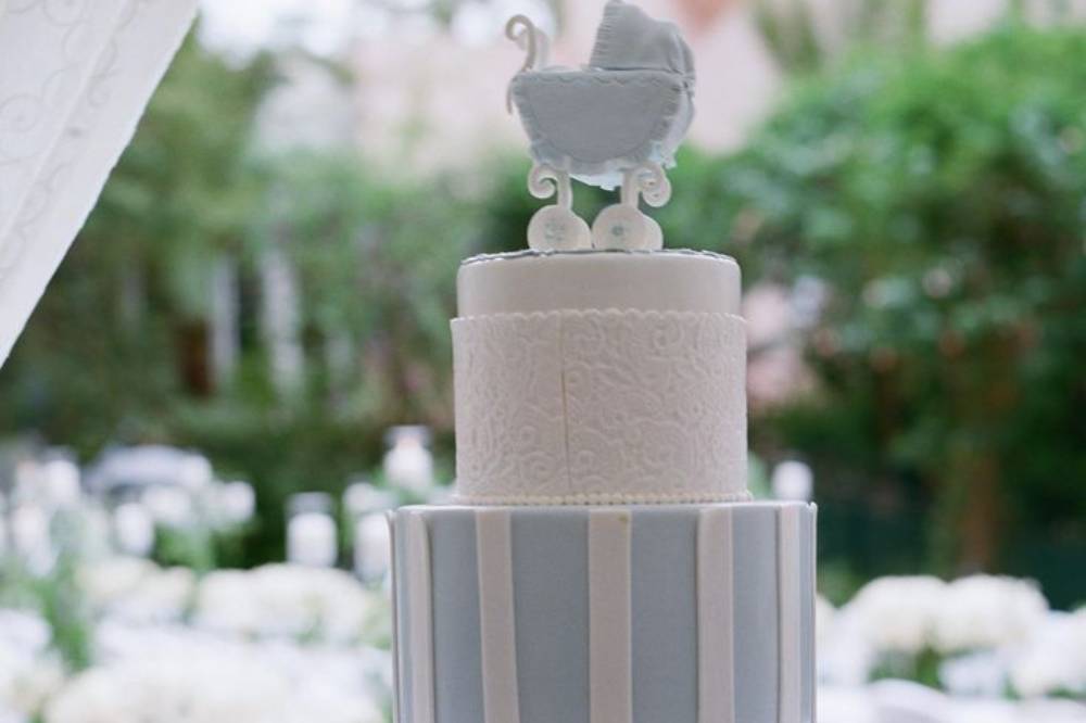foto tema kue gender reveal .png