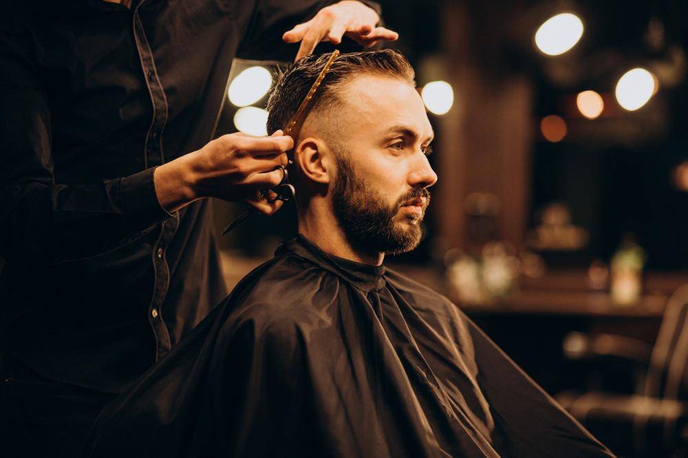 15 Model Rambut Laki-laki Indonesia Paling Populer untuk Papa