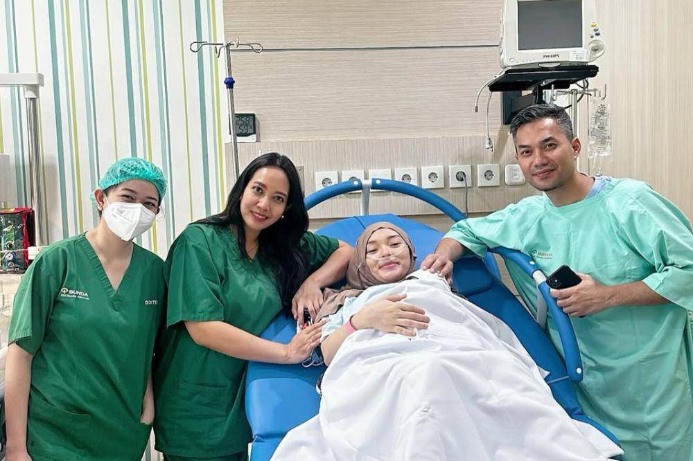 Zaskia Gotik Nyaris IVF Sebelum Tahu Hamil Anak Ketiga (1).jpg