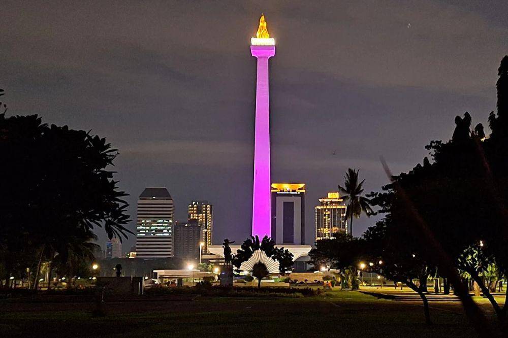 Monas