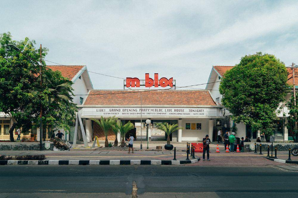 M bloc