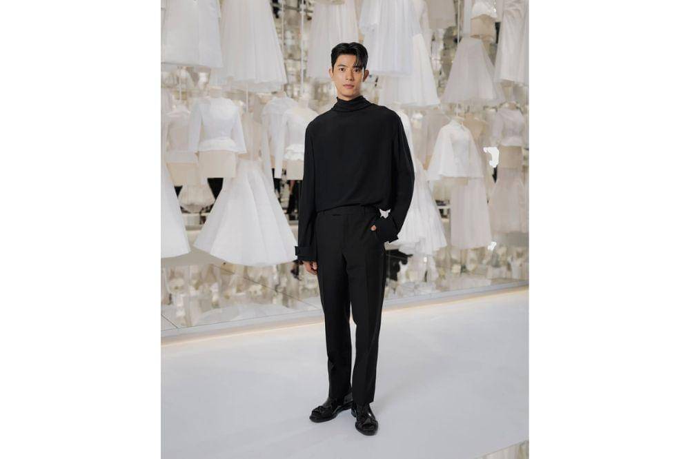 park salomon pameran dior.jpg