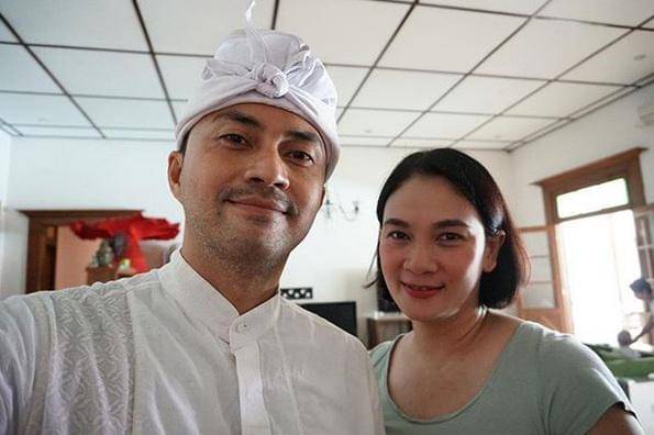 Artis yang Menikah dengan Berondong