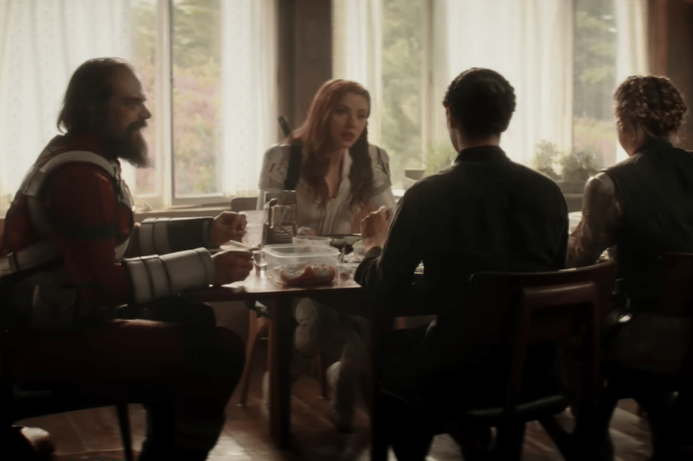 Foto Yelena Belova dan Black Widow