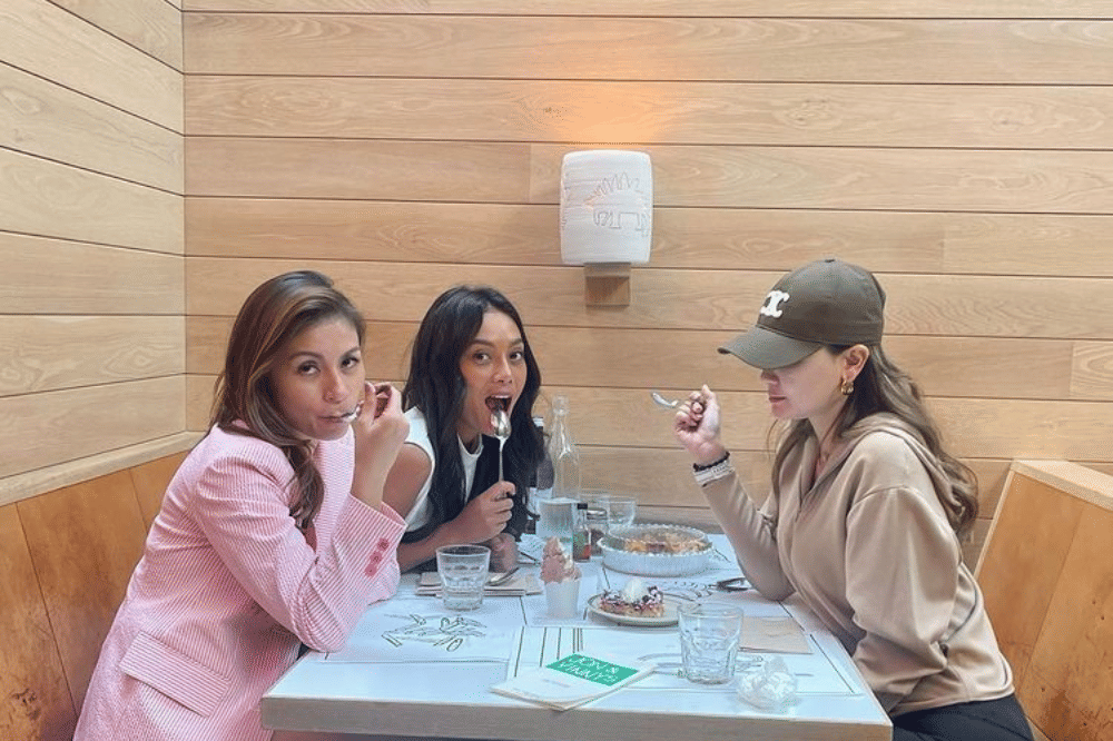 Luna Maya dan Marianne Rumantir