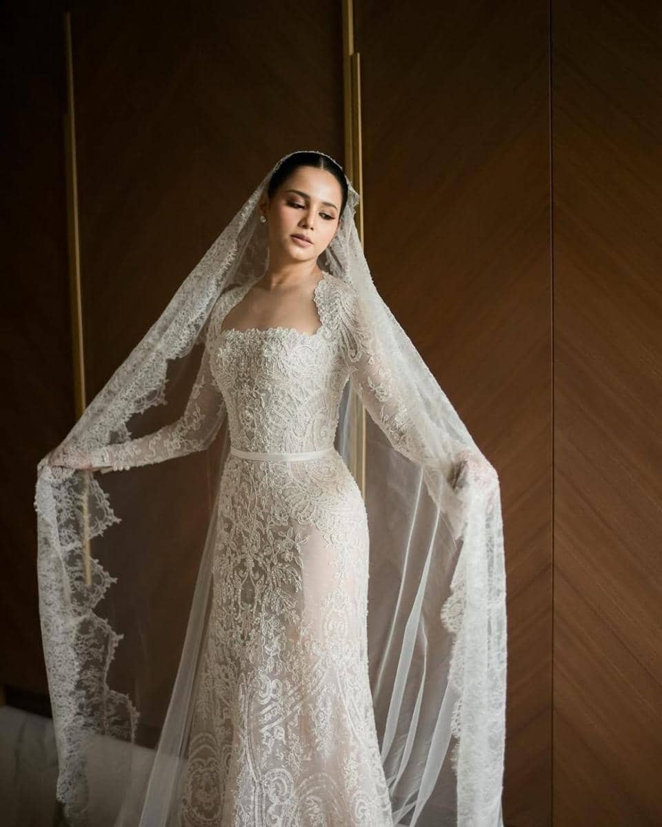 potret pernikahan Yunita Siregar dan Wicky Victor Olindo