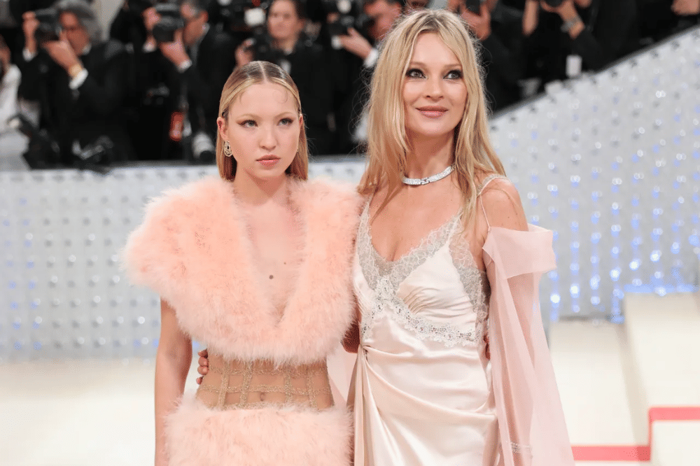 Kate Moss dan Lila Grace Moss 2023