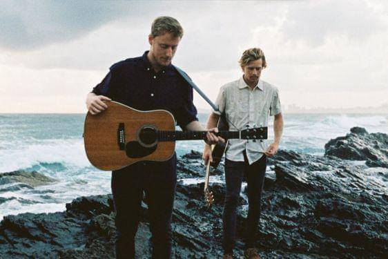 Makna Lagu 'Coastline' Hollow Coves dan Artinya 3 (1).jpg