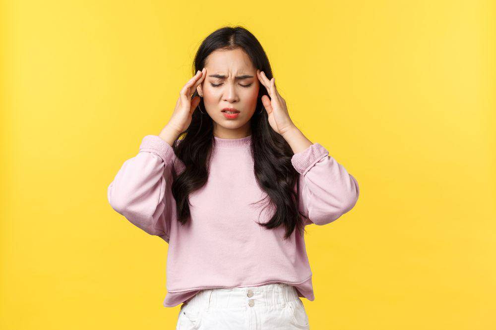 perempuan stres.jpg