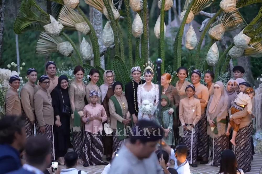 pernikahan luna maya.jpg