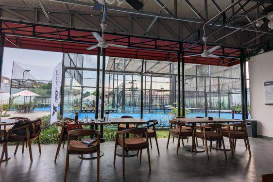 6 Sewa Lapangan Padel Jakarta Selatan Terdekat dengan Fasilitas Nyaman