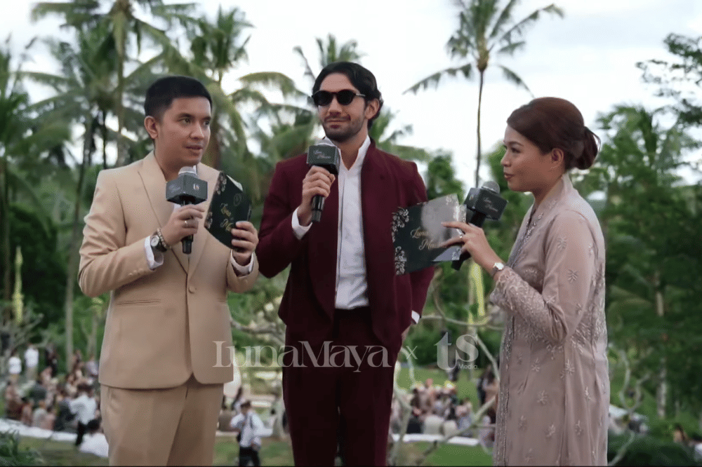 Foto Pernikahan Luna Maya dan Maxim Bouttier