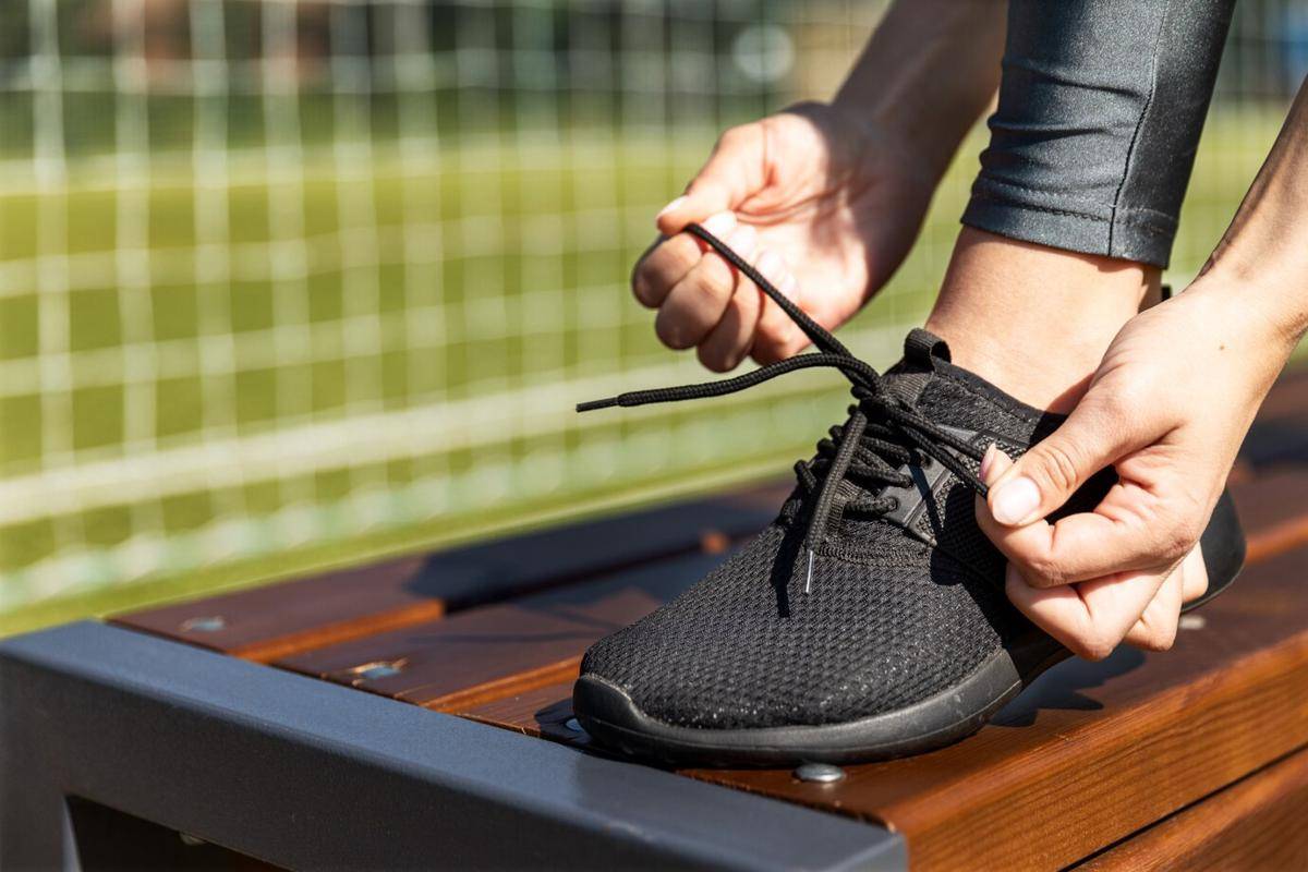 8 Tips Olahraga Padel Untuk Pemula Bikin Lebih Percaya Diri Saat Main