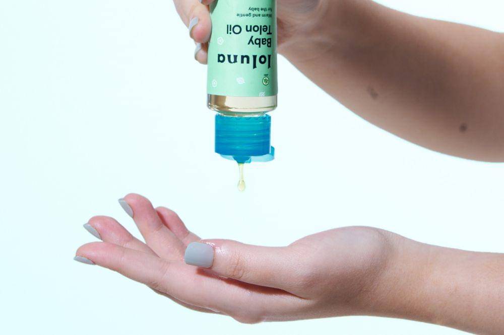 Manfaat Minyak Telon