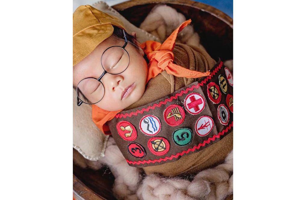 Newborn Photoshoot Anak Ketiga Kesha Ratuliu 6.jpg