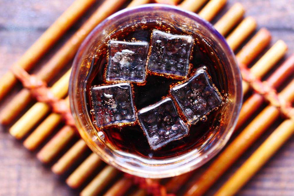 ilustrasi minuman manis dan soda (pexels.com/Towfiqu barbhuiya)