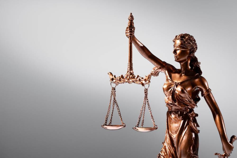 Perspektif hukum mengenai LGBT