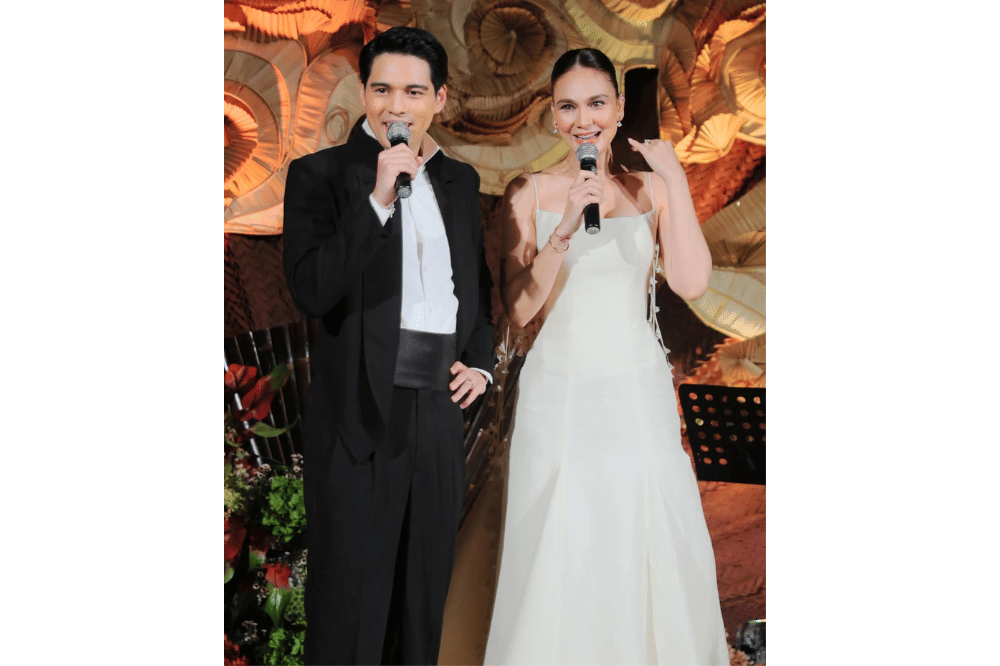 Resepsi Luna Maya dan Maxime Bouttier  (2).png