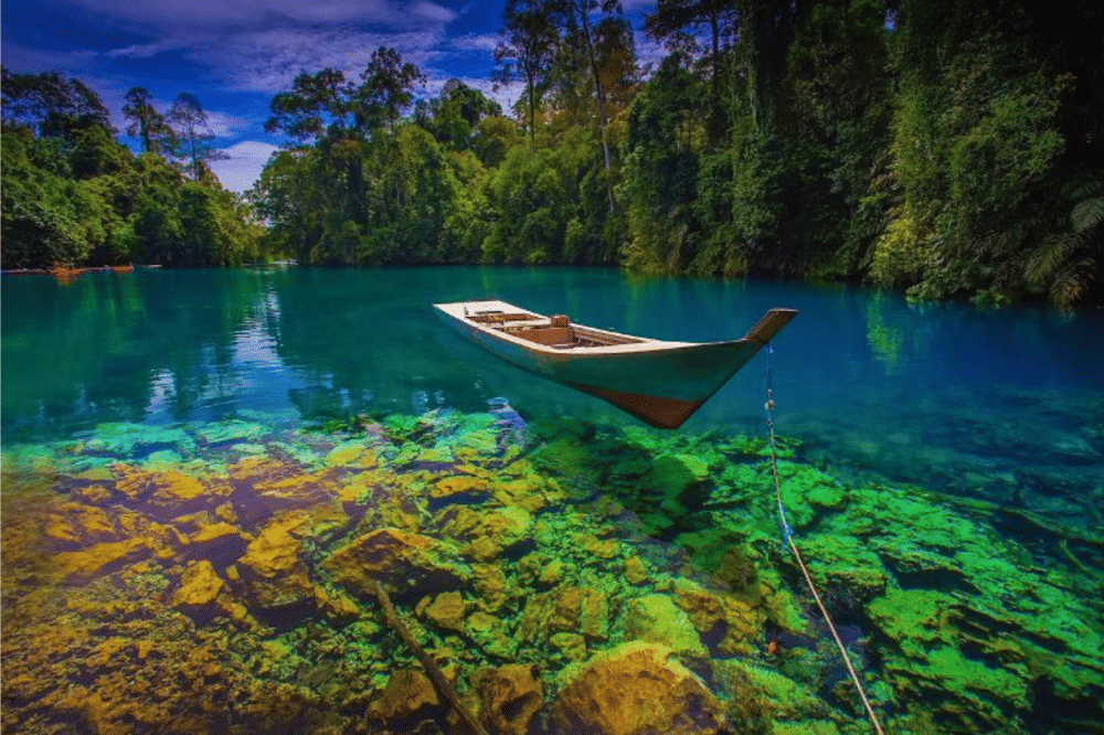 5 Fakta Labuan Cermin 4.png