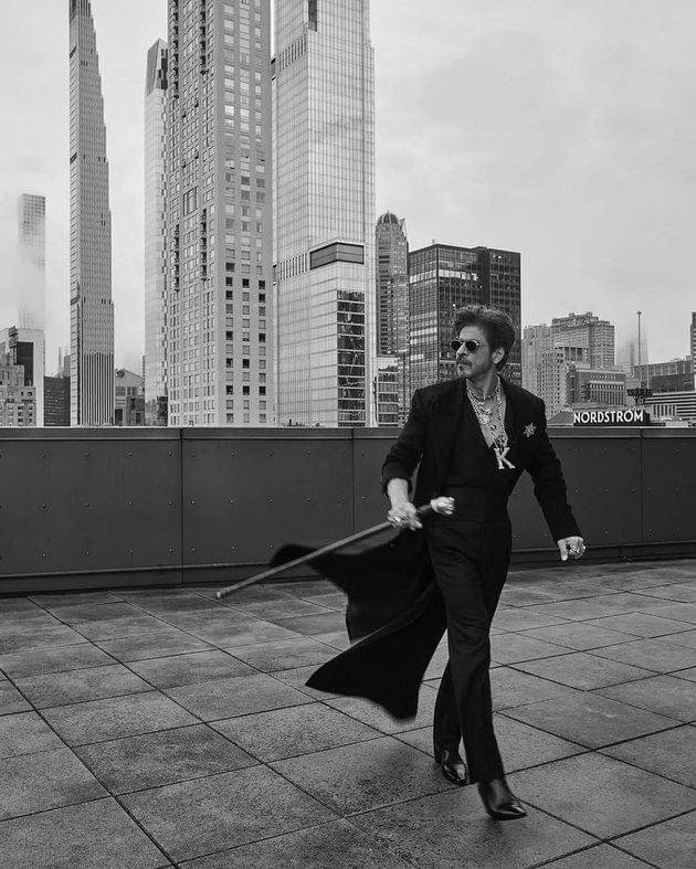 Shah Rukh Khan di Met Gala 2025