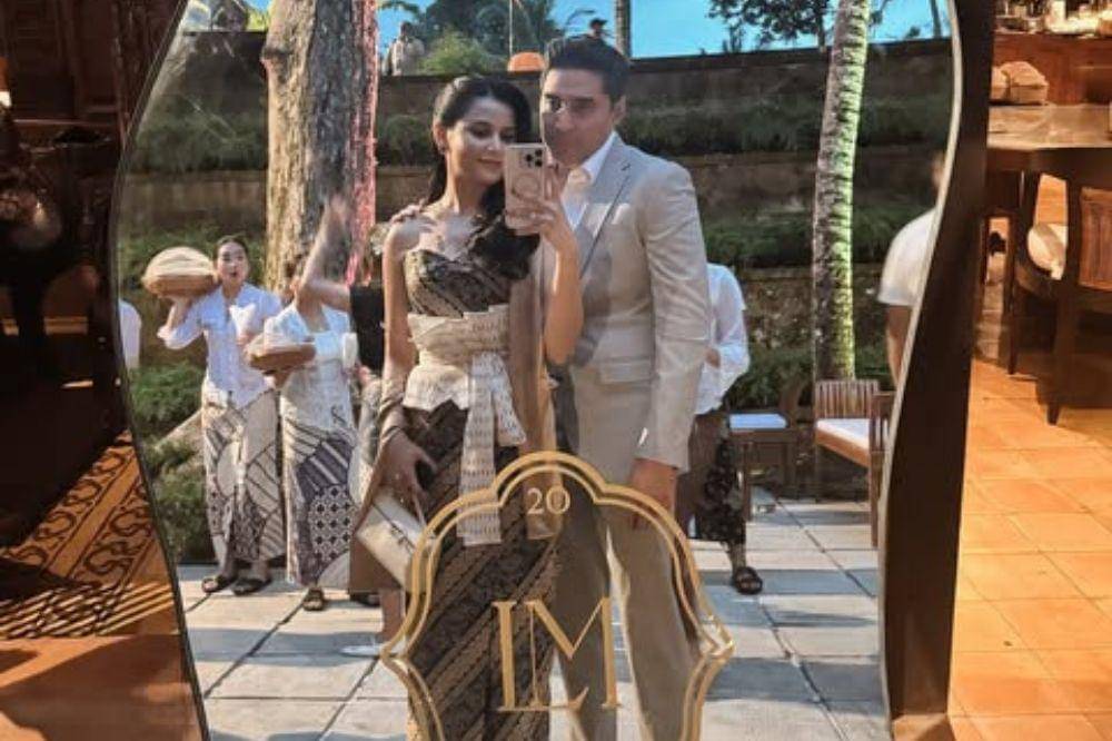 yunita siregar tamu di nikahan luna dan maxime