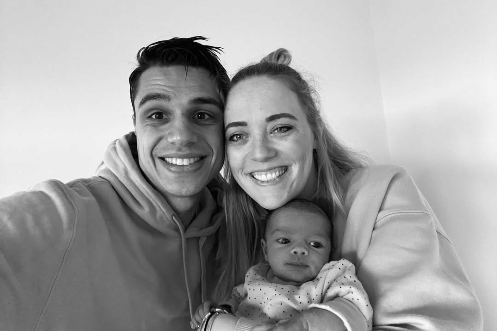 Foto Keluarga Joey Pelupessy