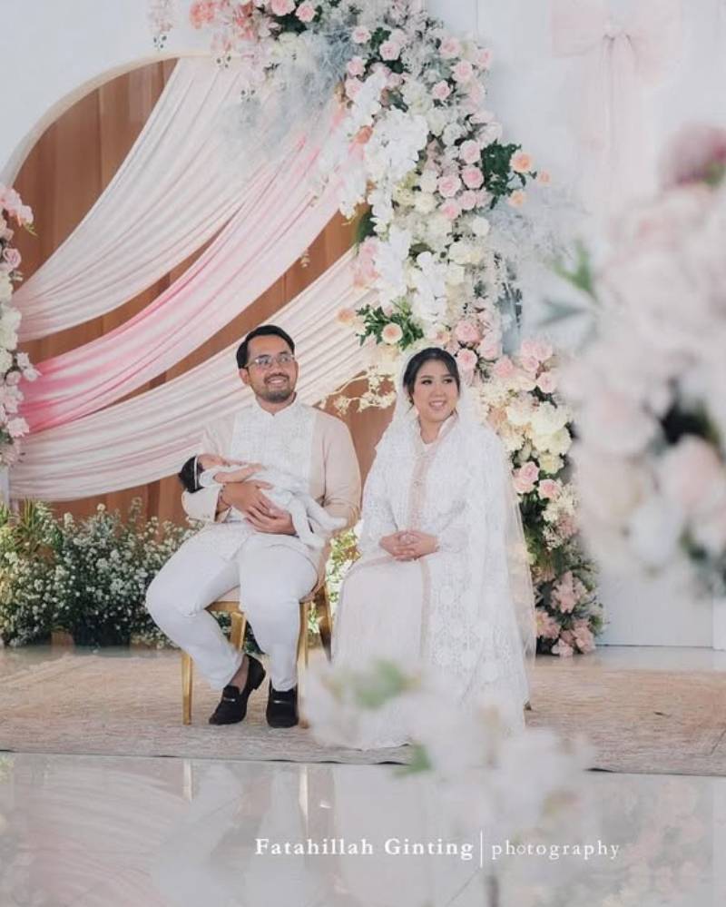 Reaksi netizen dan para penggemar atas momen akikah Baby Kayya.png
