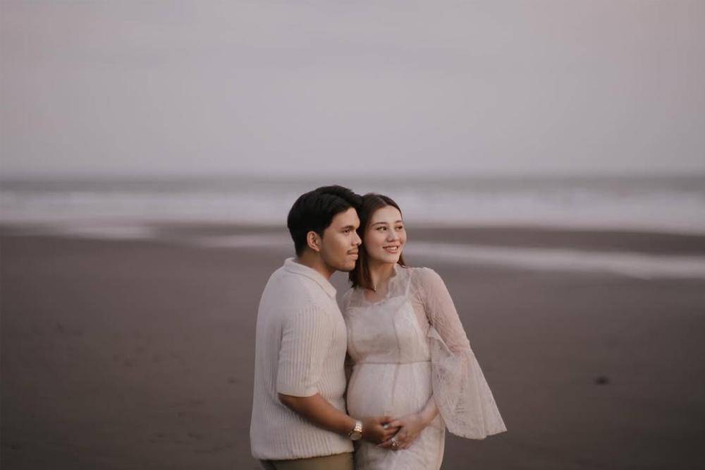 maternity aaliyah massaid