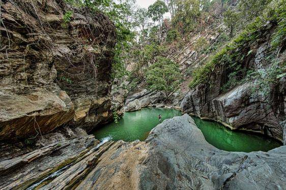 Danau Sanghyang Heuleut.jpg