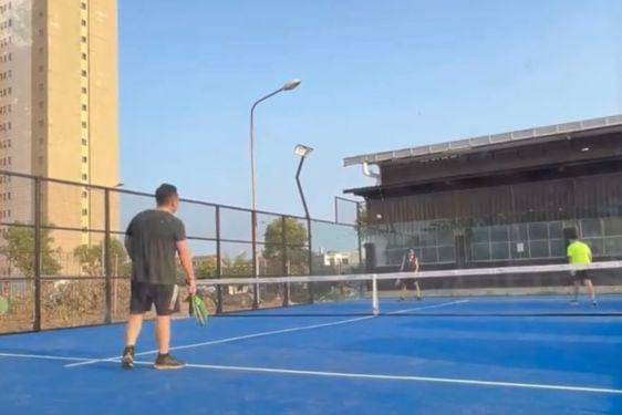7 Sewa Lapangan Padel Surabaya dengan Fasilitas dan Suasana yang Fun