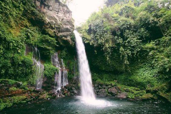Curug Tilu Leuwi Opat.jpg