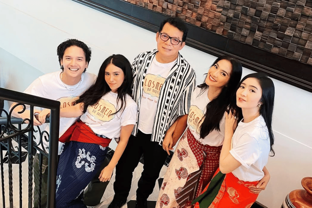 Foto Losmen Bu Broto: The Series